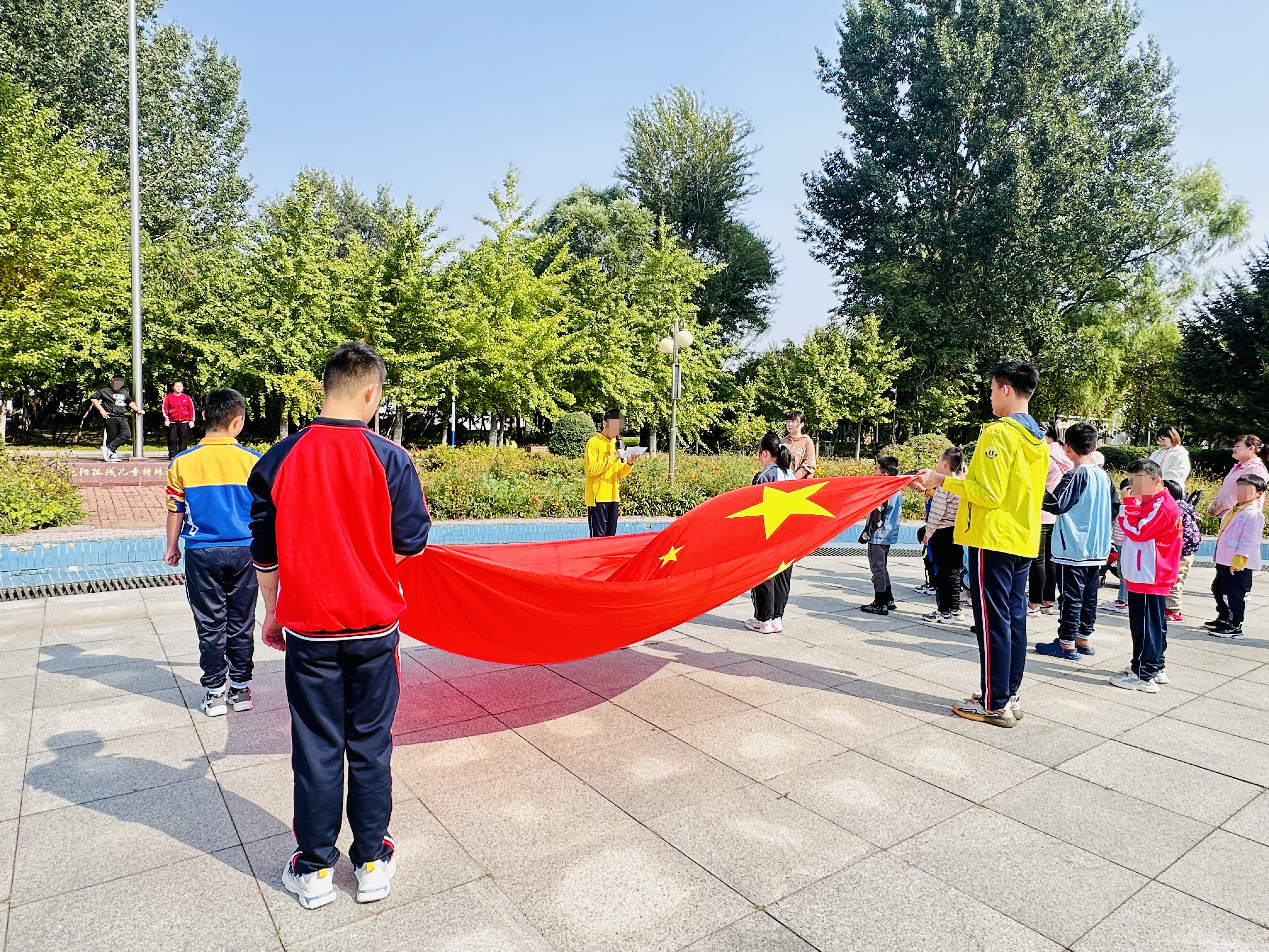 图三:特教三班学生国旗下演讲.png ""